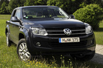 Volkswagen Amarok Gama Amarok Gama Amarok Pick up Azul Norte Efecto Perla Exterior Lateral-Frontal 4 puertas