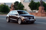 Audi A1 1.6 TDI 105 CV Gama A1 Turismo Marr&oacute;n Teca metalizado Exterior Frontal-Lateral 3 puertas