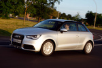 Audi A1 Gama A1 Attraction Turismo Plata Hielo Metalizado Exterior Lateral-Frontal 3 puertas