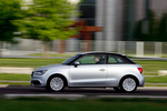 Audi A1 Gama A1 Attraction Turismo Plata Hielo Metalizado Exterior Lateral 3 puertas