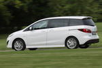 Mazda Mazda5 2.0 DISI 150 CV Luxury  Monovolumen Crystal White Pearl Mica Exterior Lateral-Posterior 5 puertas