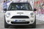 MINI MINI Clubman MINI Clubman Cooper S MINI Clubman Cooper S Turismo Pepper White Exterior Frontal 4 puertas