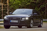 Audi A8 4.2 TDI quattro tiptronic 351 CV Gama A8 Turismo Negro phantom efecto perla Exterior Frontal-Lateral 4 puertas