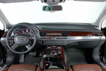 Audi A8 4.2 TDI quattro tiptronic 351 CV Gama A8 Turismo Interior Salpicadero 4 puertas