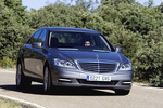 Mercedes-Benz Clase S S 400 BlueHYBRID Gama Clase S Turismo Plata Paladio Metalizado Exterior Frontal 4 puertas