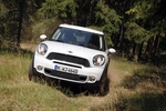 MINI MINI Countryman Countryman Cooper S ALL4 (184 CV) Countryman Cooper S ALL4 Todo terreno Light White Exterior Frontal 5 puertas