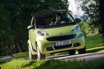 smart fortwo 40 cdi pulse Turismo Matt Light Green Exterior Lateral-Frontal 2 puertas