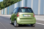 smart fortwo 40 cdi pulse Turismo Matt Light Green Exterior Lateral-Posterior 2 puertas