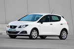 SEAT Ibiza 1.2 TDI CR 75 CV ECOMOTIVE ECOMOTIVE Turismo Blanco Exterior Frontal-Lateral 5 puertas