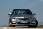 Mercedes-Benz Clase E E 63 AMG 525 CV E 63 AMG 525 CV Turismo Gris Tenorita Metalizado Exterior Frontal 4 puertas