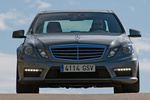 Mercedes-Benz Clase E E 63 AMG 525 CV E 63 AMG 525 CV Turismo Gris Tenorita Metalizado Exterior Frontal 4 puertas