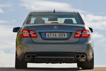 Mercedes-Benz Clase E E 63 AMG 525 CV E 63 AMG 525 CV Turismo Gris Tenorita Metalizado Exterior Posterior 4 puertas
