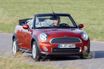 MINI MINI Cooper D Cooper D Descapotable Exterior Frontal-Lateral 2 puertas