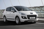 Peugeot 3008 HYbrid4 HYbrid4 Monovolumen Blanco Nacarado Exterior Lateral-Frontal 5 puertas