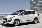 Peugeot 3008 HYbrid4 HYbrid4 Monovolumen Blanco Nacarado Exterior Frontal-Lateral 5 puertas