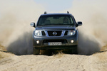 Nissan Pathfinder 2.5 dCi 190 CV LE Todo terreno Gris Silex Exterior Frontal 5 puertas