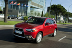 Mitsubishi ASX 200 DI-D ClearTec 150 CV (2010) Gama ASX (2010) Todo terreno Orient Red Exterior Frontal-Lateral 5 puertas