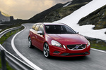 Volvo V60 R-Design R-Design Turismo familiar Exterior Frontal-Lateral 5 puertas