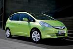 Honda Jazz Hybrid Gama Jazz Hybrid Monovolumen Lime Green Metallic Exterior Lateral-Frontal 5 puertas