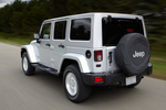 Jeep Wrangler Unlimited 2.8L CRD 200 CV Unlimited Sahara Todo terreno Exterior Lateral-Posterior 5 puertas