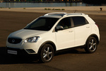 SsangYong Korando D20T 4x4 175 CV Limited Todo terreno Grand White Exterior Frontal-Lateral 5 puertas