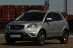 SsangYong Korando D20T 4x4 175 CV Limited Todo terreno Silent Silver Exterior Frontal-Lateral 5 puertas