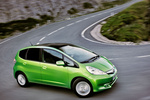 Honda Jazz Hybrid Gama Jazz Hybrid Monovolumen Lime Green Metallic Exterior Lateral-Frontal-Cenital 5 puertas