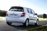 Skoda Fabia GreenLine 1.2 TDI 75 CV GreenLine Turismo Blanco Exterior Posterior-Lateral 5 puertas