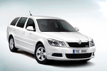 Skoda Octavia Combi 1.6 TDI DPF 105 CV GreenLine GreenLine Turismo familiar Blanco Exterior Lateral-Frontal 5 puertas
