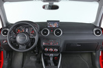 Audi A1 1.4 TFSI 122 CV S tronic 7 vel. Ambition  Turismo Interior Salpicadero 3 puertas
