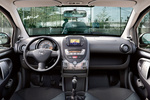 Toyota Aygo Gama Aygo 2011 Gama Aygo 2011 Turismo Interior Salpicadero 5 puertas