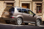 Mitsubishi Outlander Gama Outlander Gama Outlander Todo terreno Bronce Radiant Exterior Lateral-Posterior 5 puertas