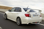 Subaru WRX Sed&aacute;n 2.5 WRX STI 301 CV WRX STI sed&aacute;n Turismo Satin White Pearl Exterior Posterior-Lateral 4 puertas