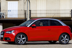 Audi A1 1.4 TFSI 122 CV S tronic 7 vel. Ambition  Turismo Rojo Misano Efecto Perla Exterior Lateral 3 puertas