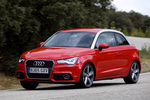 Audi A1 1.4 TFSI 122 CV S tronic 7 vel. Ambition  Turismo Rojo Misano Efecto Perla Exterior Frontal-Lateral 3 puertas