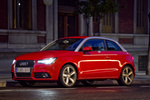 Audi A1 1.4 TFSI 122 CV S tronic 7 vel. Ambition  Turismo Rojo Misano Efecto Perla Exterior Lateral-Frontal 3 puertas