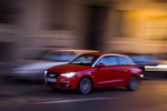 Audi A1 1.4 TFSI 122 CV S tronic 7 vel. Ambition  Turismo Rojo Misano Efecto Perla Exterior Lateral-Frontal 3 puertas