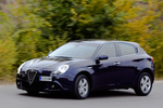 Alfa Romeo Giulietta 2.0 JTDm 170 CV Distinctive Turismo Azul Profundo Exterior Frontal-Lateral 5 puertas