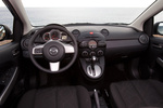 Mazda Mazda2 1.5 102 CV Aut. Style  Turismo Interior Maletero 3 puertas