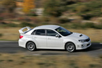 Subaru WRX Sed&aacute;n 2.5 WRX STI 301 CV WRX STI sed&aacute;n Turismo Satin White Pearl Exterior Lateral-Cenital 4 puertas