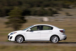 Mazda Mazda3 SportSed&aacute;n 1.6 CRTD 115 CV Sportive Turismo Arctic White Exterior Lateral 4 puertas