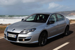 Renault Laguna Gama Laguna (2011) GT 4Control (2011) Turismo Gris Platino Exterior Frontal-Lateral 5 puertas
