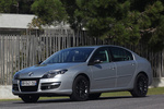Renault Laguna Gama Laguna (2011) GT 4Control (2011) Turismo Gris Platino Exterior Frontal-Lateral 5 puertas