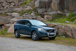 Volvo XC60 D5 AWD 205 CV Summum Todo terreno Azul Intense Metalizado Exterior Frontal-Lateral 5 puertas