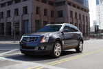 Cadillac SRX 3.0 V6 268 CV (2011) Gama SRX (2011) Todo terreno Gray Flannel Exterior Frontal-Lateral 5 puertas
