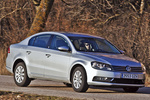 Volkswagen Passat 2.0 TDI 140 CV BlueMotion Technology Advance Turismo Plata R&eacute;flex Metalizado Exterior Frontal-Lateral 4 puertas