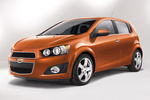 Chevrolet Aveo Gama Aveo 5 puertas (versi&oacute;n para EE.UU.) Gama Aveo 5 puertas (versi&oacute;n para EE.UU) Turismo Exterior Frontal-Lateral 5 puertas