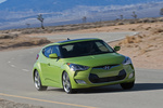 Hyundai Veloster 1.6 GDI 140 CV (Versi&oacute;n para EE.UU.) Sport S Turismo Electrolyte Green Exterior Frontal-Lateral 4 puertas