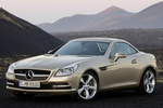 Mercedes-Benz Clase SLK 350 BlueEFFICIENCY Aut. Gama SLK Descapotable Beige perla metalizado Exterior Frontal-Lateral 2 puertas