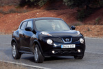 Nissan Juke 1.6i TURBO 190 CV 4X2 Tekna Premium Todo terreno Negro Zafiro Exterior Lateral-Frontal 5 puertas